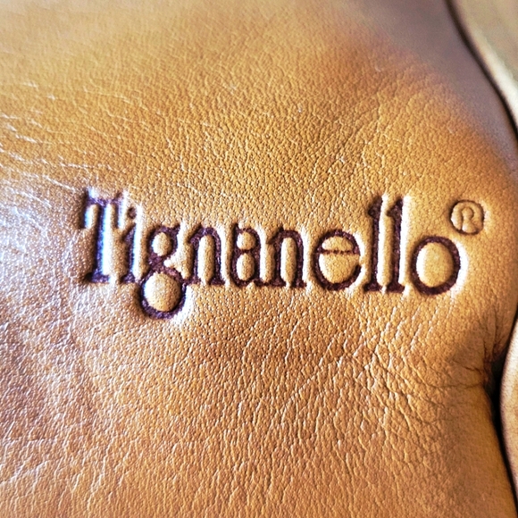 Tignanello Caramel Leather Shoulder Bag - Picture 4 of 10